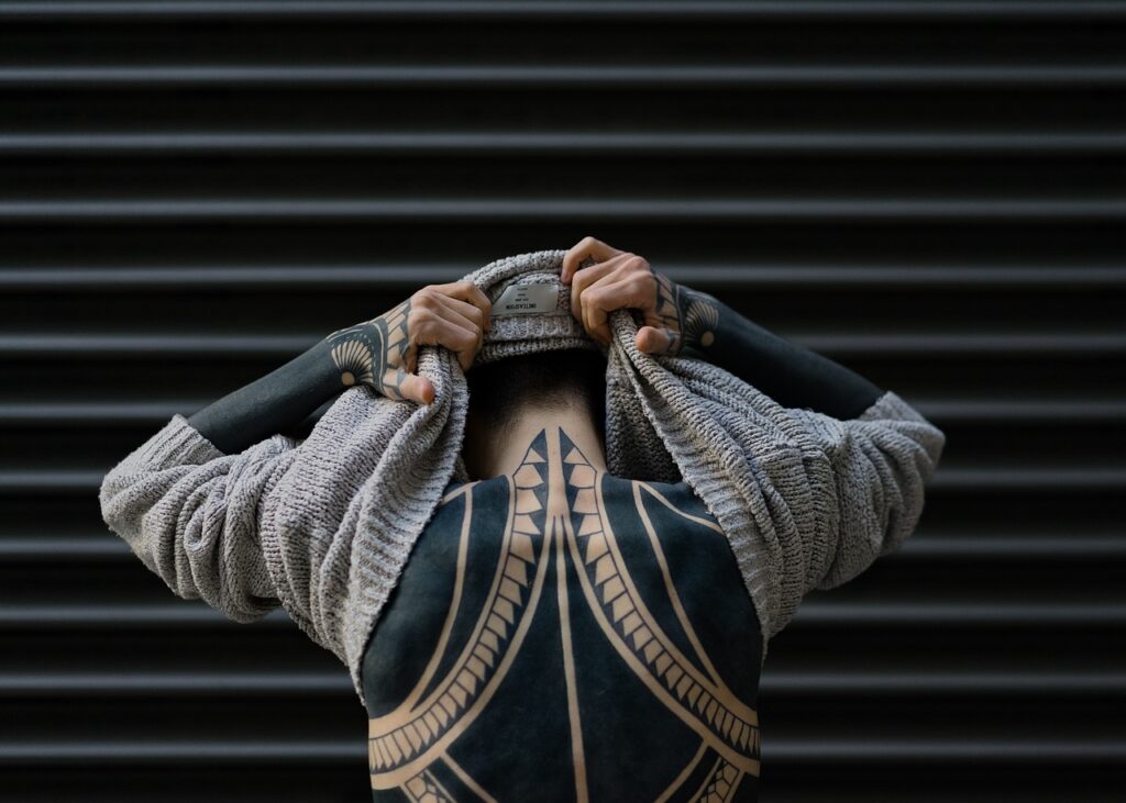 2023-08-19 17:06:00+02:00